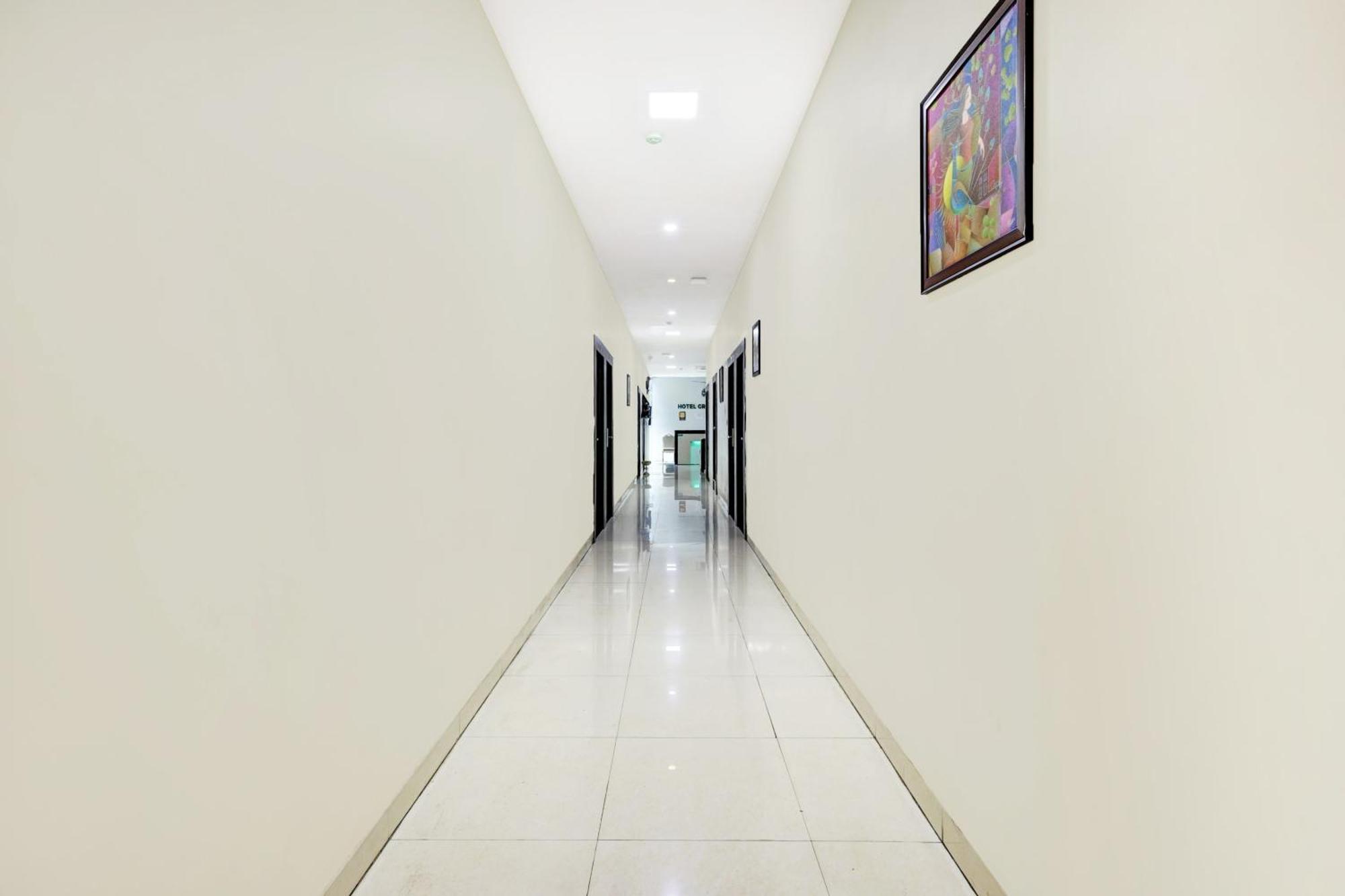 Super Collection O Dabagardens Near Beach Road Visakhapatnam Dış mekan fotoğraf