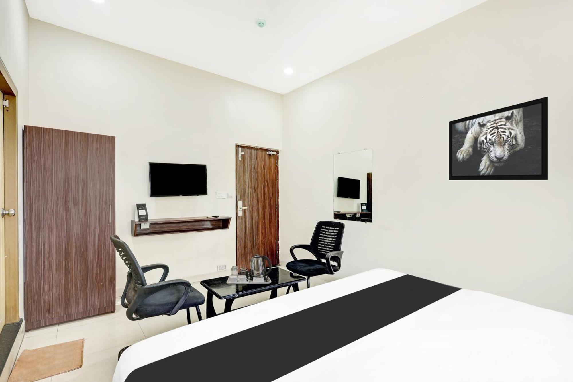 Super Collection O Dabagardens Near Beach Road Visakhapatnam Dış mekan fotoğraf